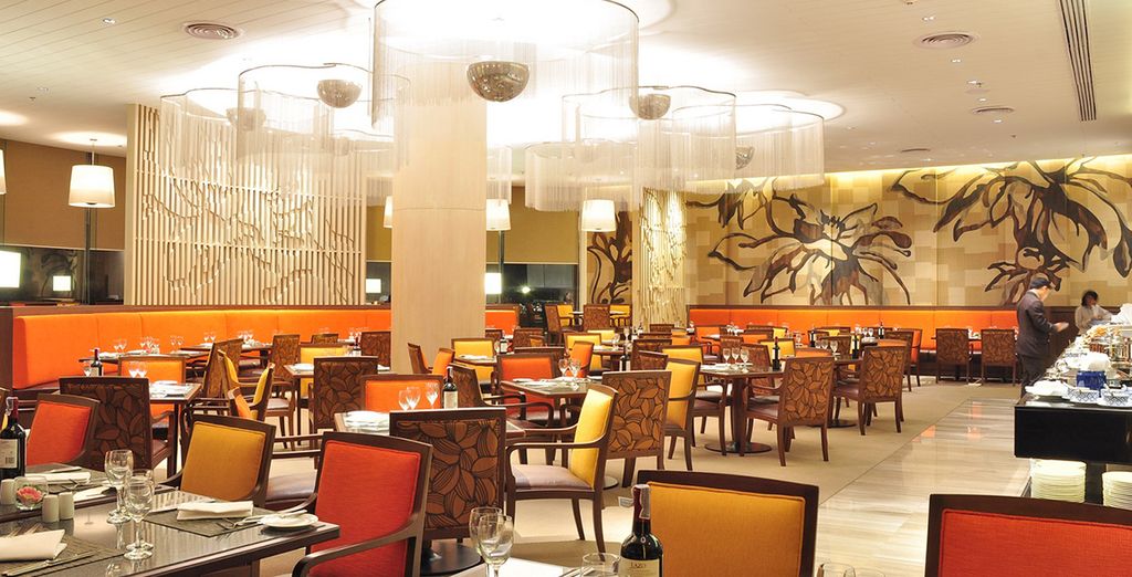 Century Park Bangkok 4* + Element Krabi 4*