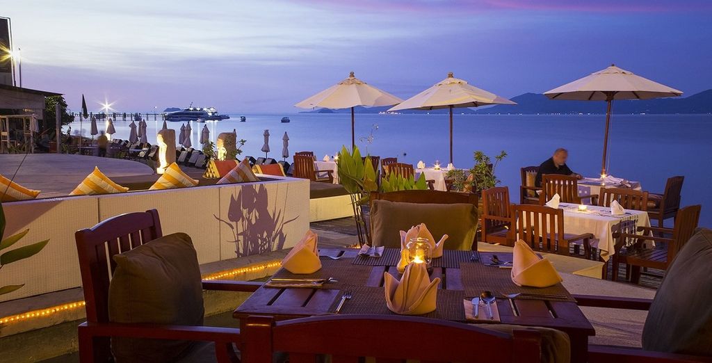 Maikhao Palm Beach Resort & Holiday Inn Resort Phi Phi Island & Samui Buri Beach Resort