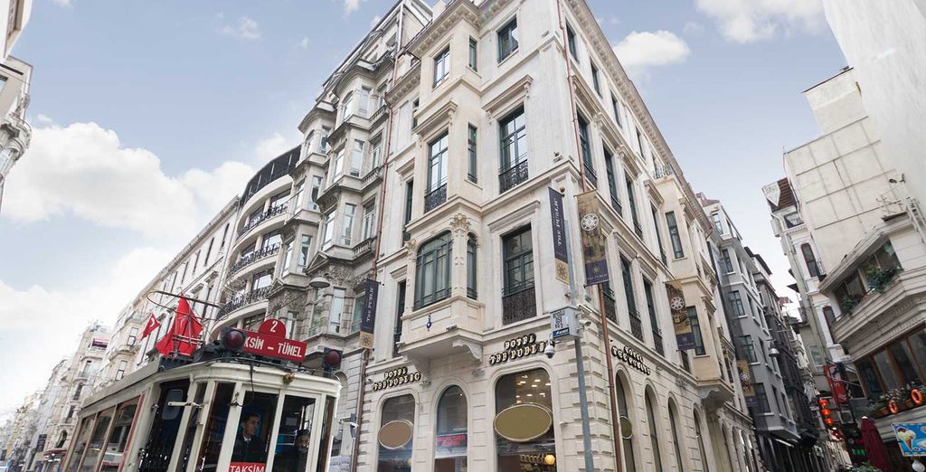 Hotel Occidental The Public 4*