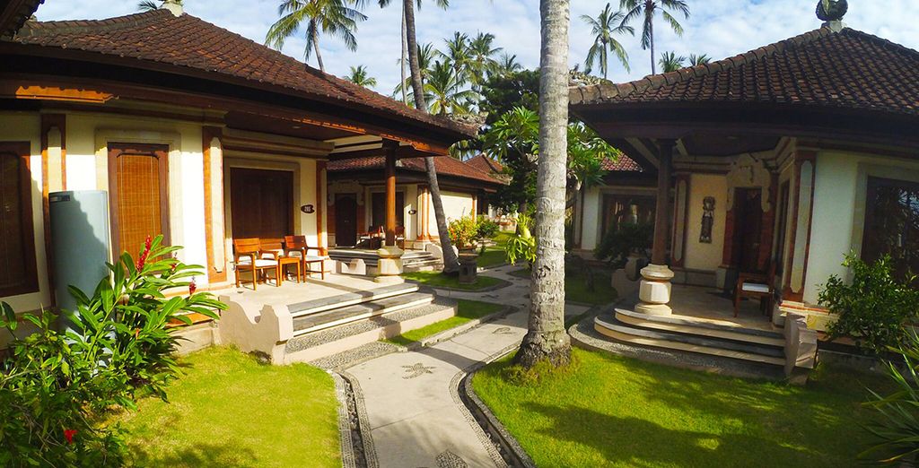 Le perle di Bali: Candidasa, Pelaga, Lovina e soggiorno mare a Nusa Dua