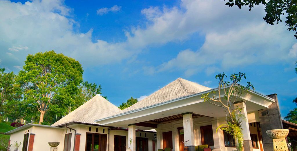 Le perle di Bali: Candidasa, Pelaga, Lovina e soggiorno mare a Nusa Dua