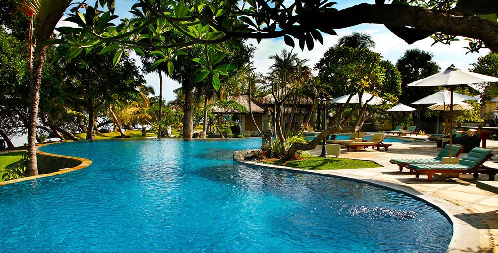 Le perle di Bali: Candidasa, Pelaga, Lovina e soggiorno mare a Nusa Dua