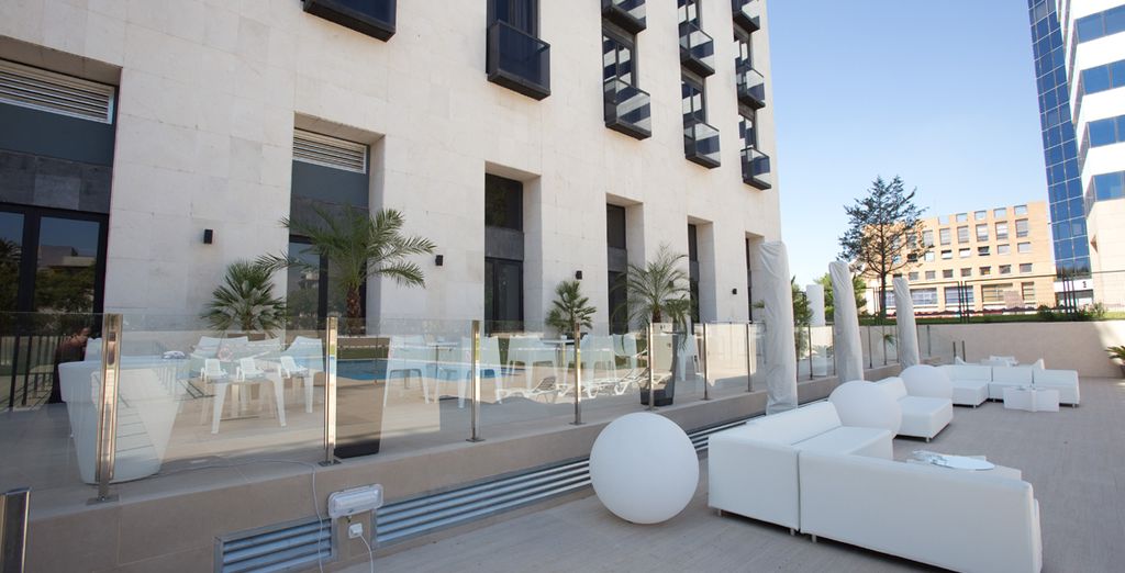OH Tels San Antón Granada 4* + Hotel M.A. Sevilla Congresos 4*