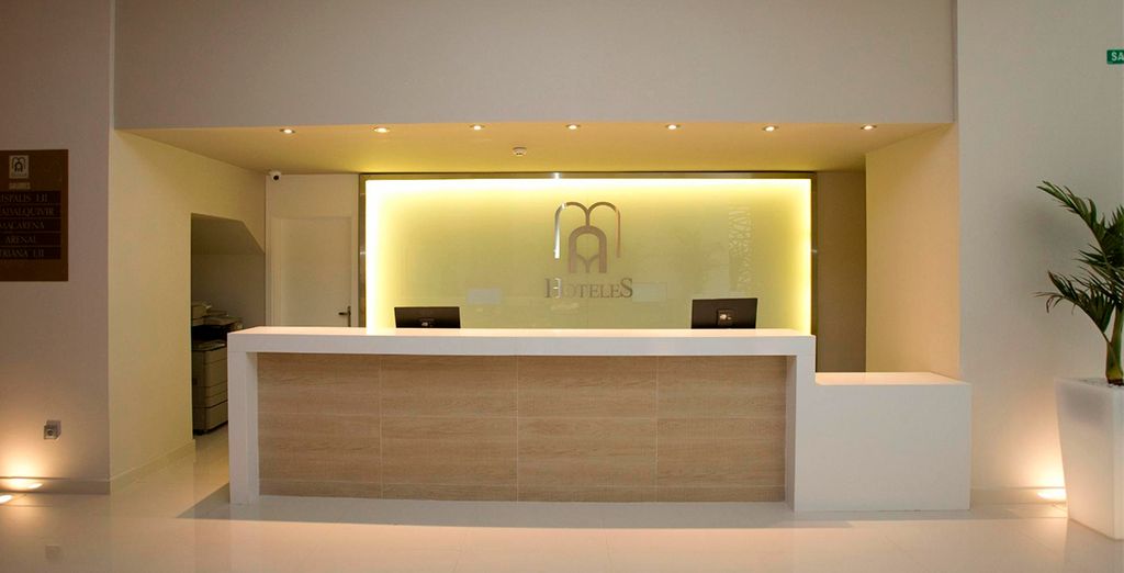 OH Tels San Antón Granada 4* + Hotel M.A. Sevilla Congresos 4*
