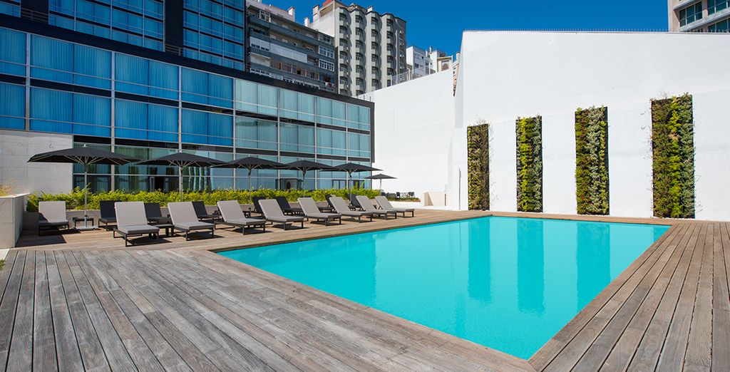 Hotel di lusso con piscina scoperta riscaldata e area relax