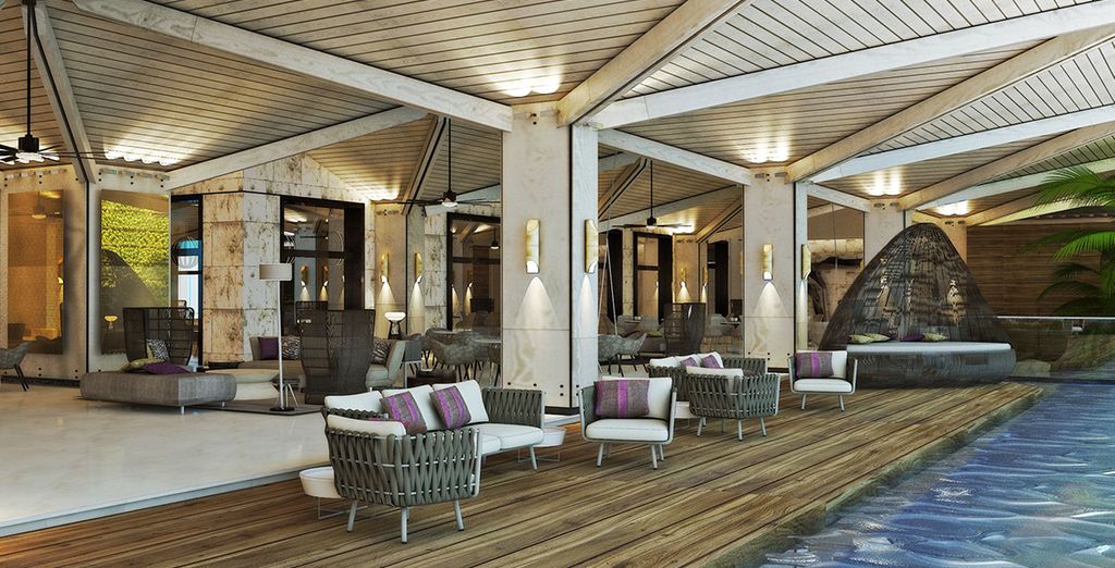 Nautilus South Beach, a SIXTY Hotel 5* + Royalton Blue Waters 5*