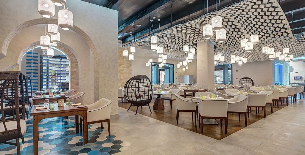 Nautilus South Beach, a SIXTY Hotel 5* + Royalton Blue Waters 5*
