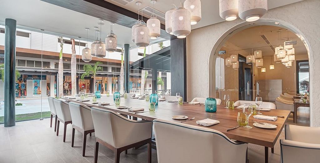Nautilus South Beach, a SIXTY Hotel 5* + Royalton Blue Waters 5*