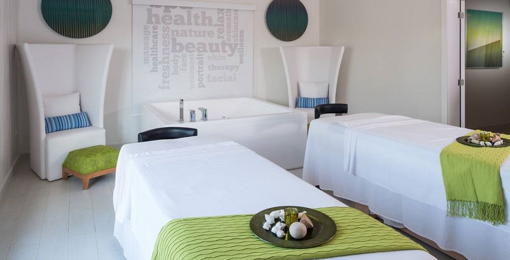 Nautilus South Beach, a SIXTY Hotel 5* + Royalton Blue Waters 5*