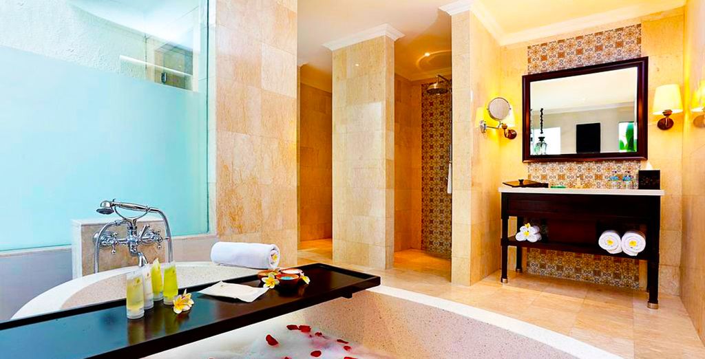 SereS Springs Resort & Spa 5* + Lembongan Beach Club 5* + The Club Villas 5*