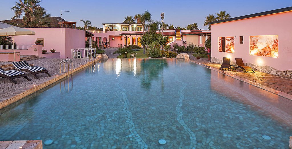 Hotel Eros 4*