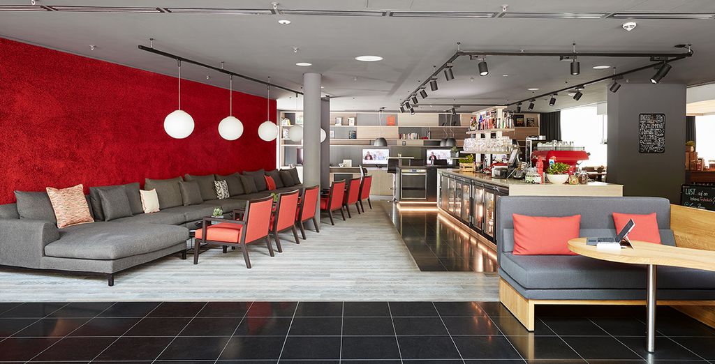 Living Hotel Frankfurt 4*