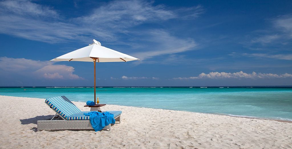 The Mansion Baliwood Resort Hotel and Spa 5* + Mahagiri Resort Nusa Lembongan 4* + Ayodya Resort Bali 5*