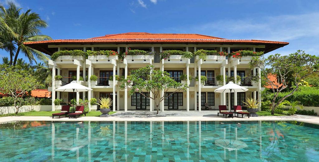 The Mansion Baliwood Resort Hotel and Spa 5* + Mahagiri Resort Nusa Lembongan 4* + Ayodya Resort Bali 5*