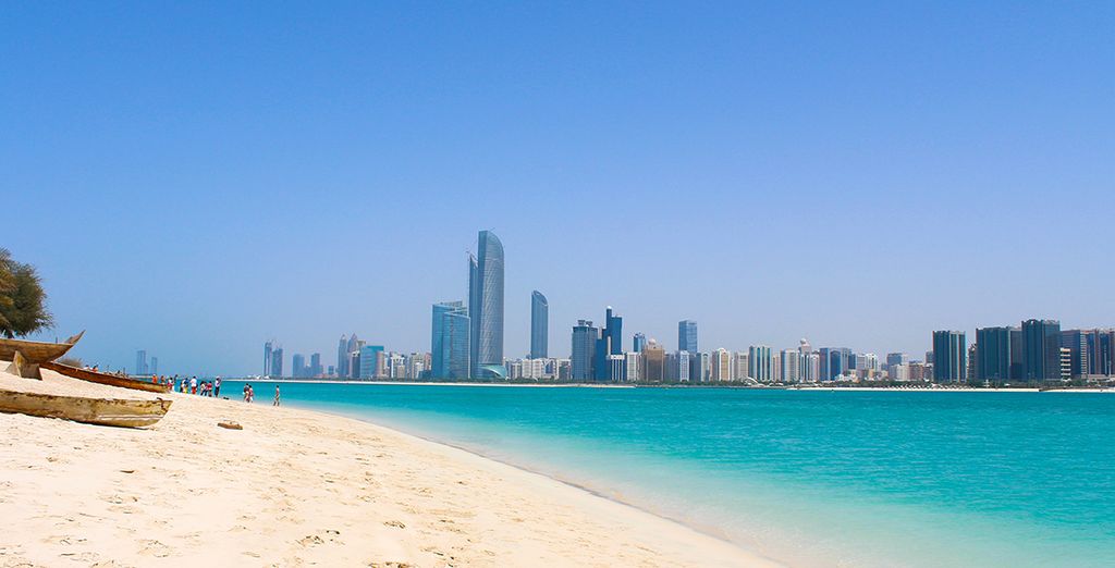 Doubletree by Hilton Hotel & Residence Al Barsha MOE 4* + Radisson Blu Yas Island 4*