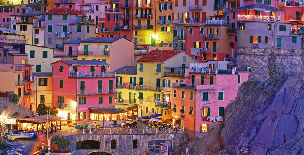 Tour lungo la Grande Strada dei Vini dal Piemonte alle Cinque Terre