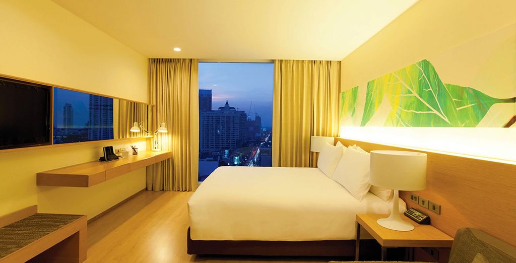 GLOW Pratunam Bangkok 4* + Krabi La Playa Resort 4*
