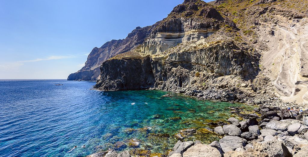 Dammusi panoramici con piscina e scooter