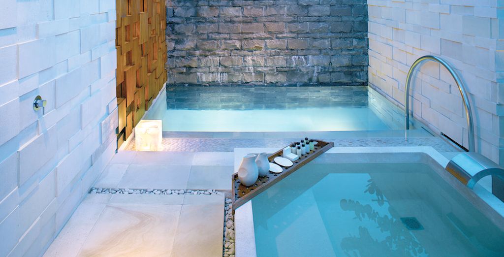 Alaya Resort Ubud 5* + Hyatt Regency Sanur 5* + Grand Hyatt Bali 5*