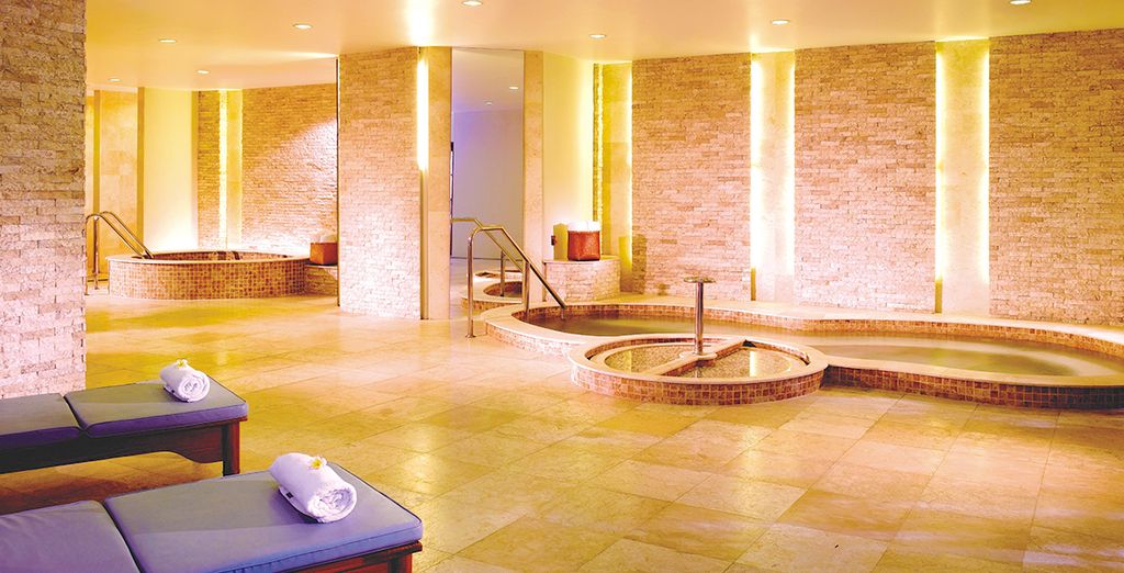Alaya Resort Ubud 5* + Hyatt Regency Sanur 5* + Grand Hyatt Bali 5*