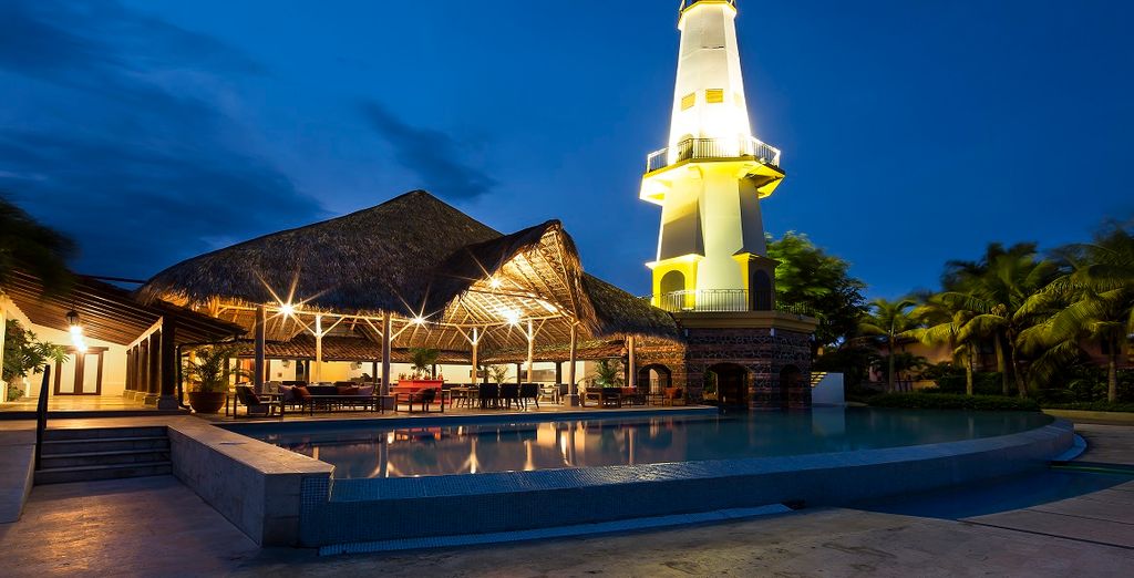 Crowne Plaza Panama City 4* + Buenaventura Golf & Beach Resort 5*