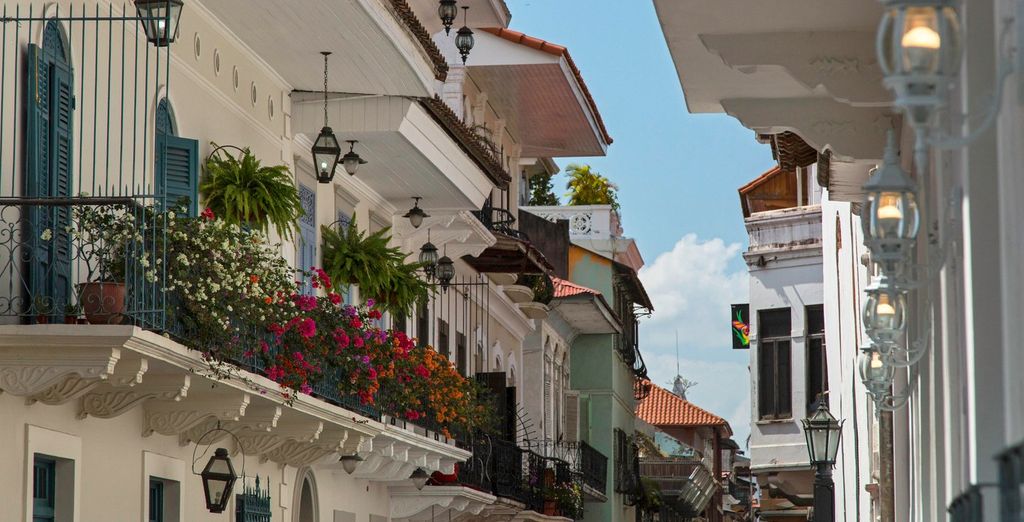 Crowne Plaza Panama City 4* + Buenaventura Golf & Beach Resort 5*