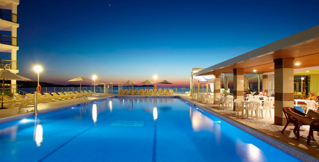 Aparthotel Nereida o Club S’ Estanyol