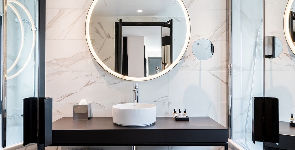 LAZ' Hotel Spa Urbain 4*