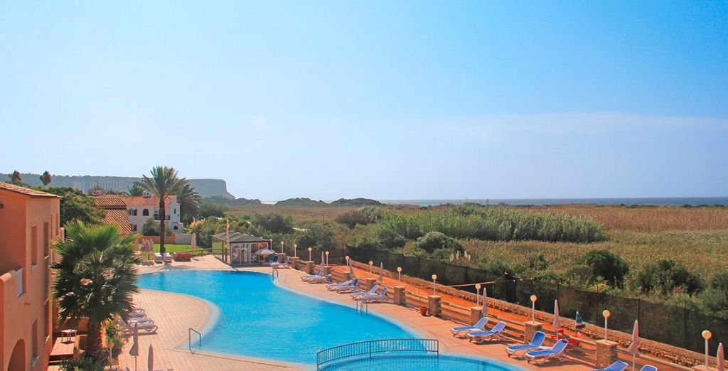 Eden Village Arenas de Son Bou 4*