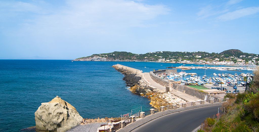 Ischia experience - Terme, gita in barca e noleggio scooter o auto