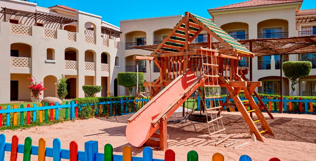 Jaz Mirabel Resort 5* o Iberotel Palace Sharm El Sheikh 5*