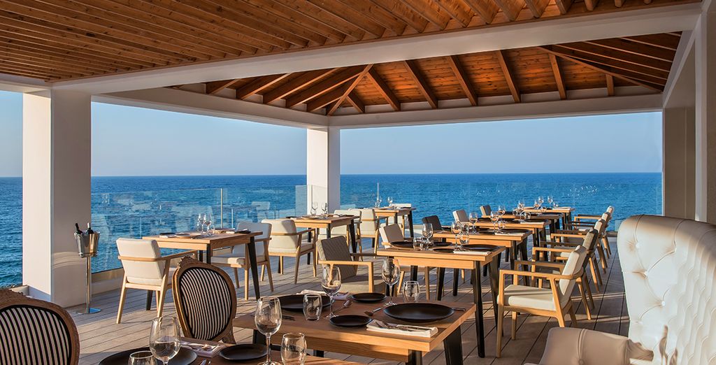 Abaton Island Resort & Spa 5*