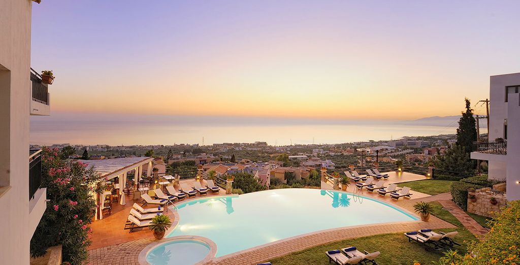 Creta Blue Boutique Hotel & Suites 4*