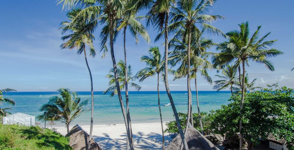 Leisure Lodge Beach & Golf Resort 4* + Safari