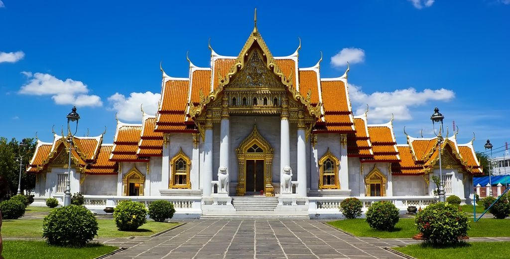 Center Point Chidlom 4* + Khao Lak Bhandari Resort & Spa 4*