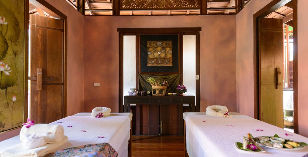 Center Point Chidlom 4* + Khao Lak Bhandari Resort & Spa 4*