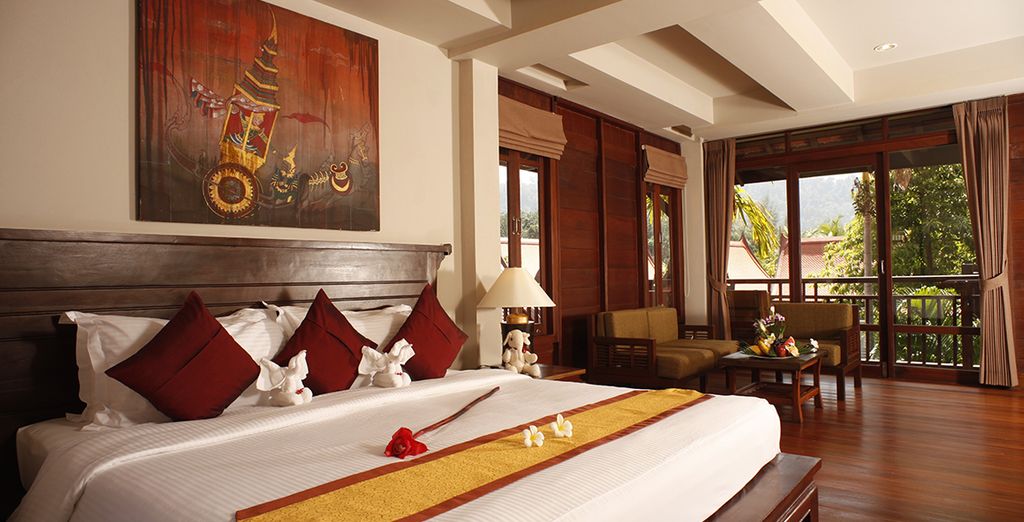 Center Point Chidlom 4* + Khao Lak Bhandari Resort & Spa 4*
