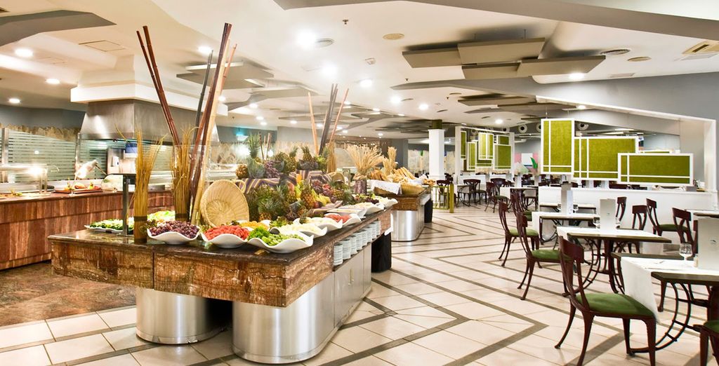 Dunas Suites & Villas Resort 4*