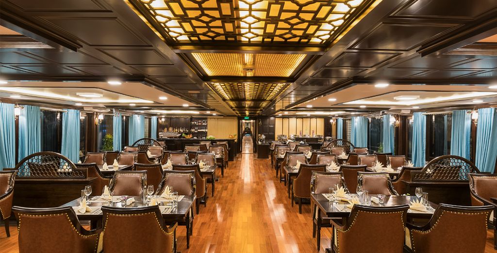 Tour privato del Vietnam con estensione mare a Ho Tram