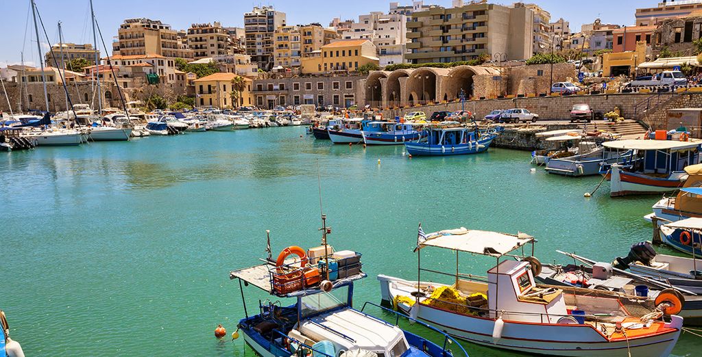 Autotour Santorini e Creta