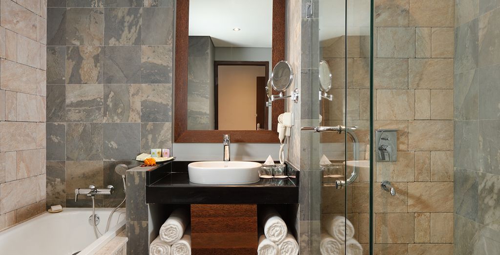Best Western Premier Agung Resort Ubud 4* + Adiwana Warnakali Resort 4* + Anja Jimbaran 4*