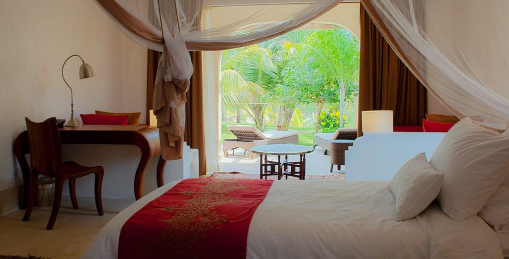 Swahili Beach Resort 5* + Safari