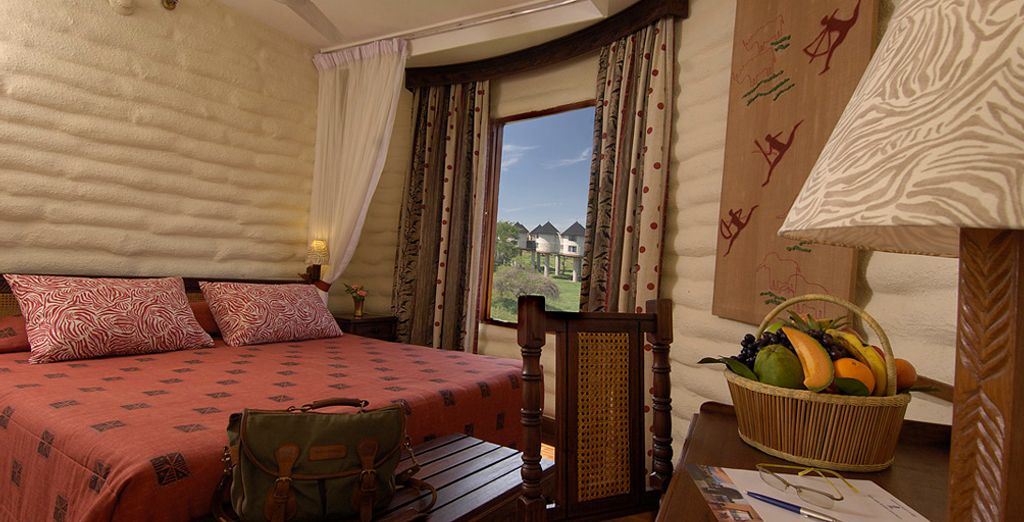 Swahili Beach Resort 5* + Safari