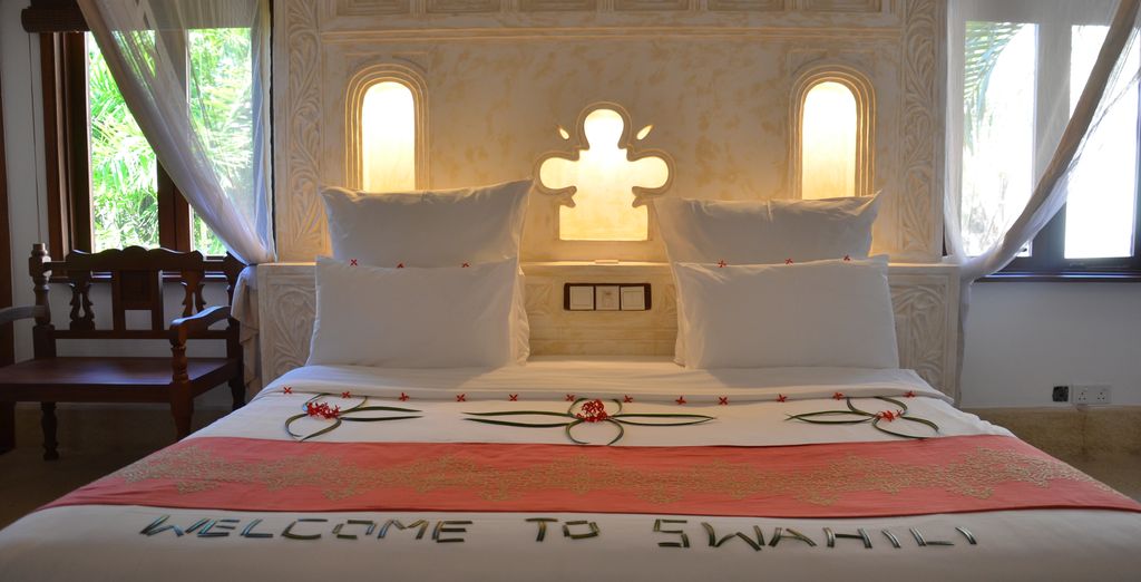 Swahili Beach Resort 5* + Safari