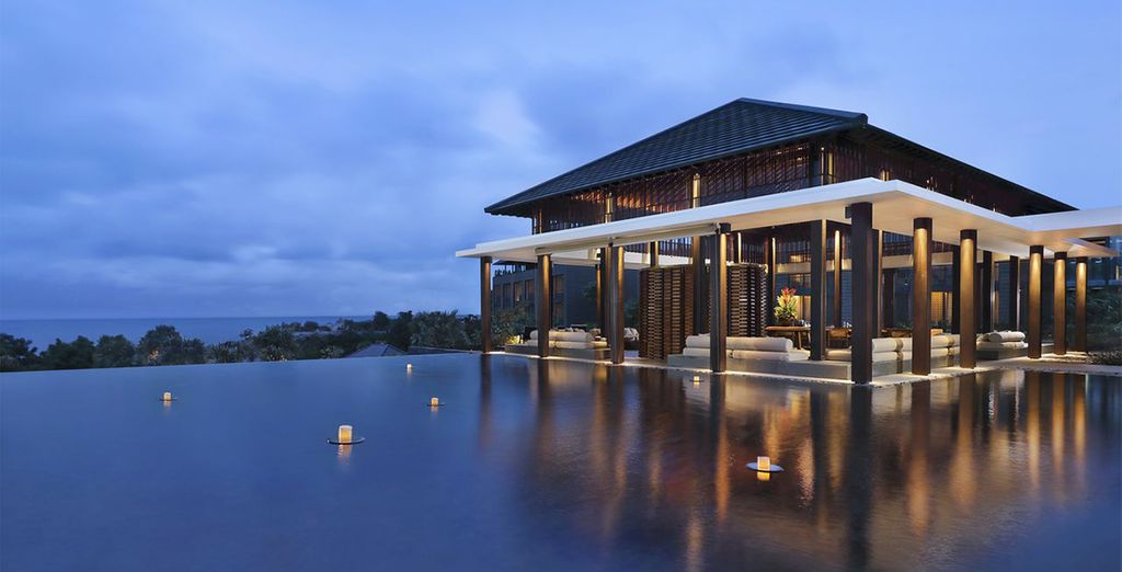Adiwana Resort Jembawan 4* + Radisson Blu Bali Uluwatu 5*