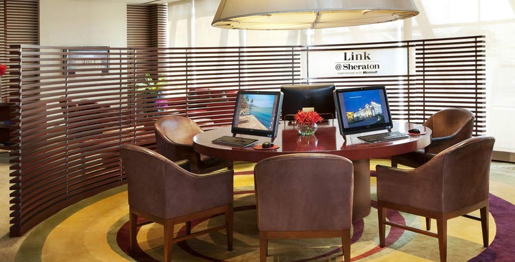 Royal Orchid Sheraton 5* + Le Meridien Phuket 5*