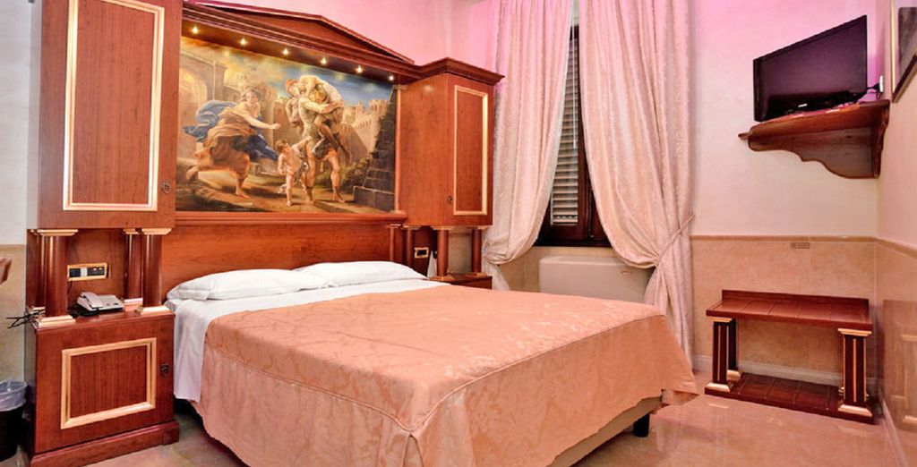 Hotel Pantheon 4*