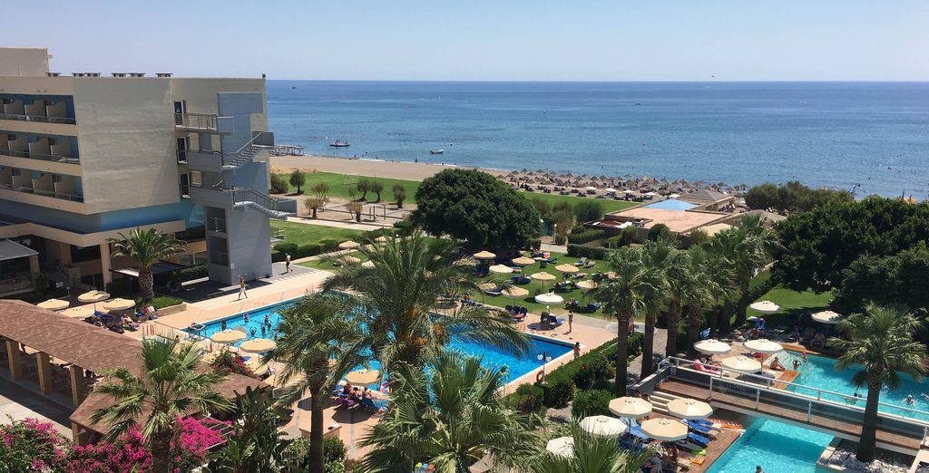 Nicolaus Club Blue Sea Beach Resort 4*S