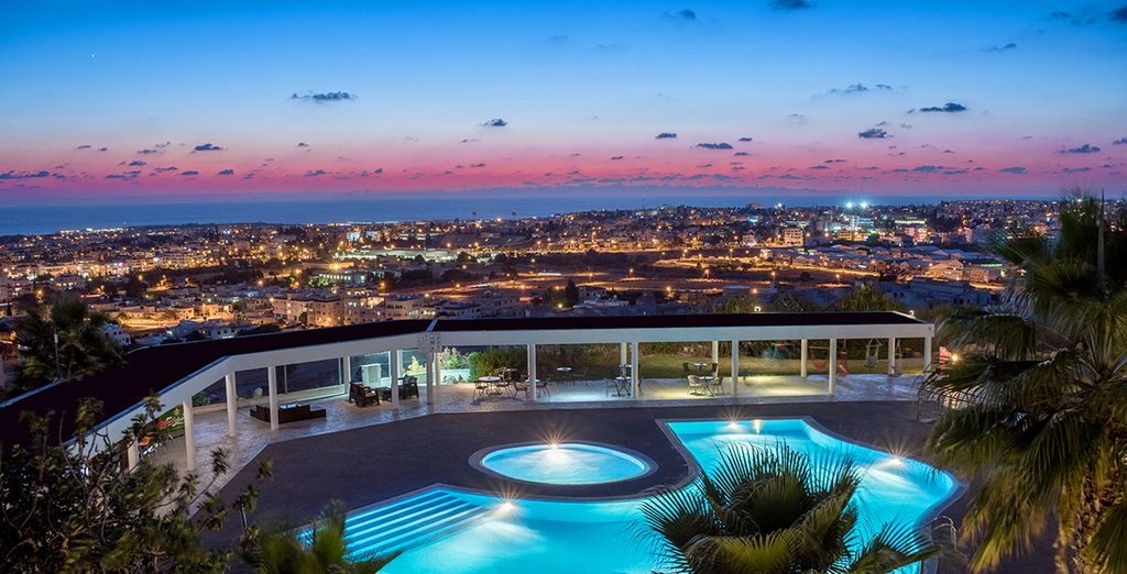 Royal Blue Resort & SPA 4*