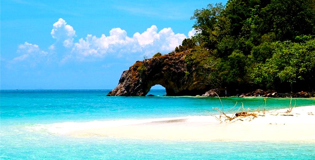 Royal Orchid Sheraton 5* + The Dewa Koh Chang 4*